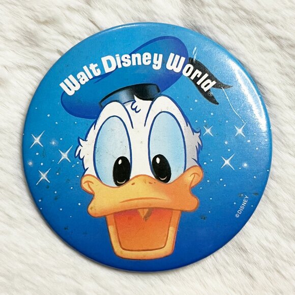 🔮 5/$25‎ Vintage Disney World Donald Duck Pin - Picture 1 of 2
